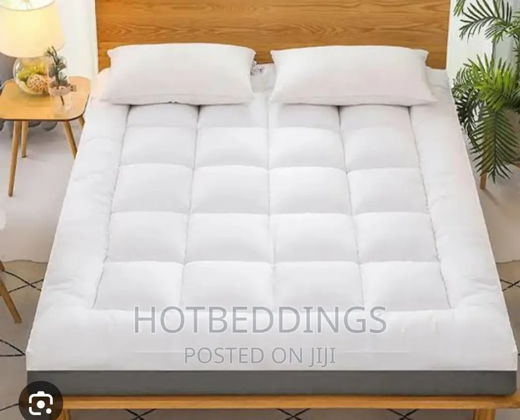 Sleepwell Fluffy Mattress Topper