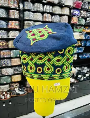 Handknits Cap