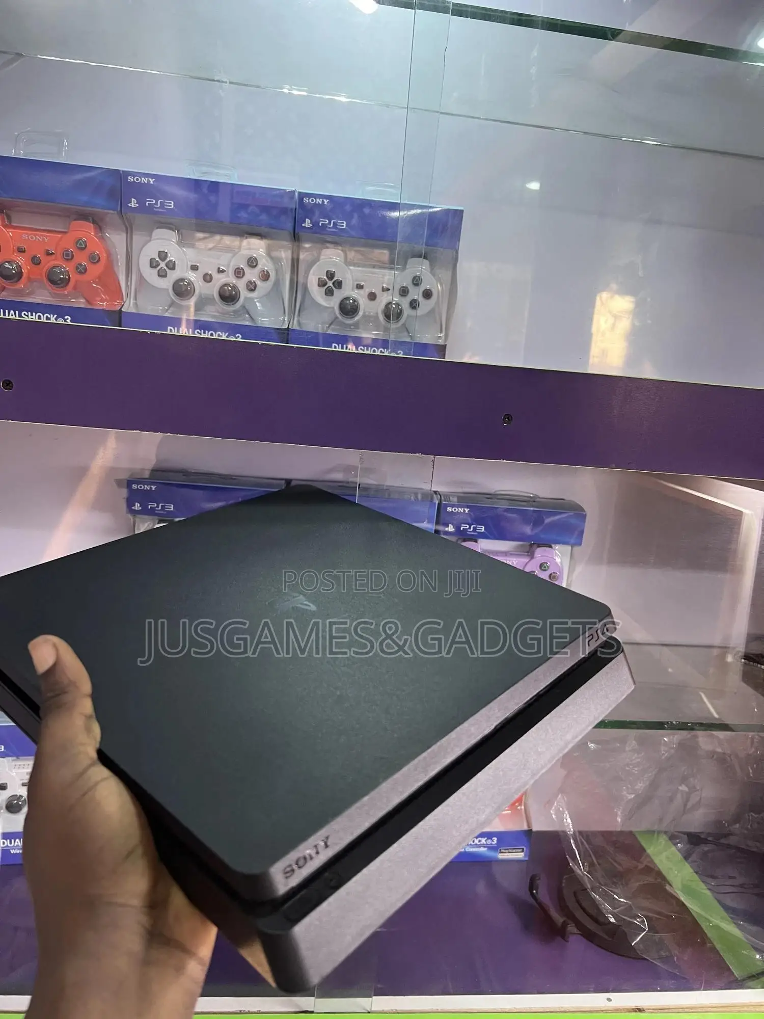 Sony Playstation 4 Slim