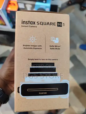 Fujifilm Instax Square SQ1 Camera