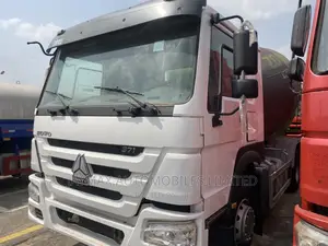 CNHTC Howo Heavy-Duty Trucks 2018 White