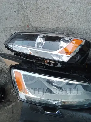 Headlights Volkswagen Jetta 6 2014