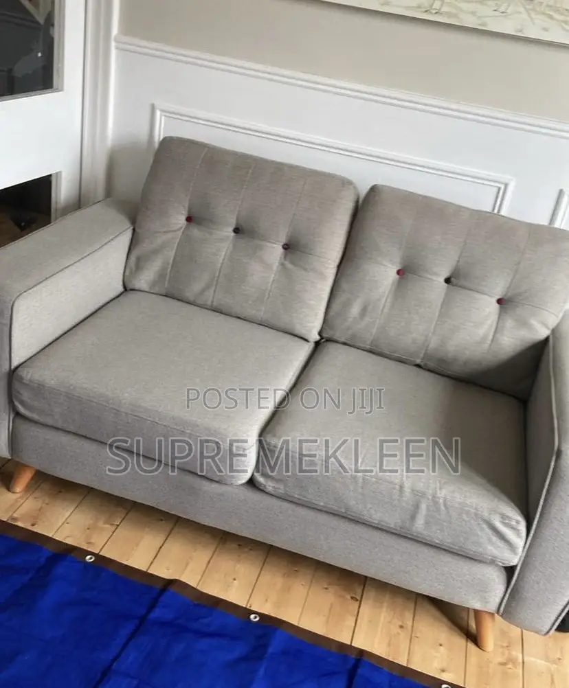 Deep Upholstery Cleaning Service