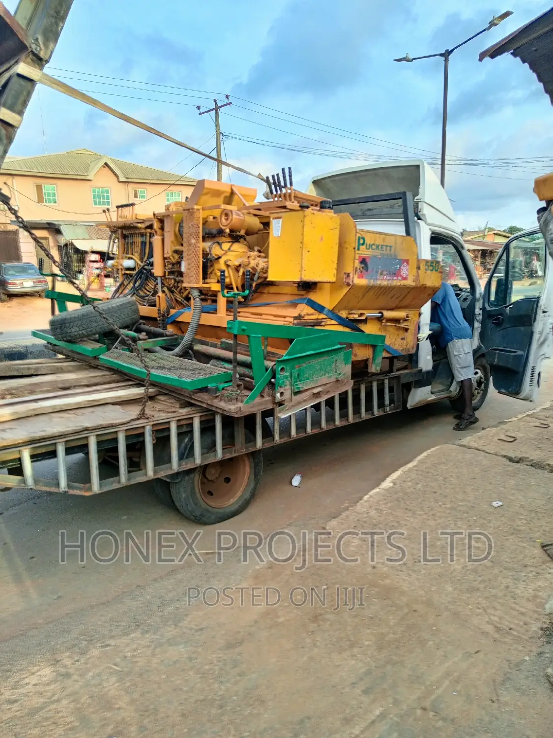 Asphalt Paver for Hire