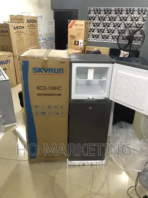 Brand New Skyrun Top Freezer Refrigerator -BCD-138hc