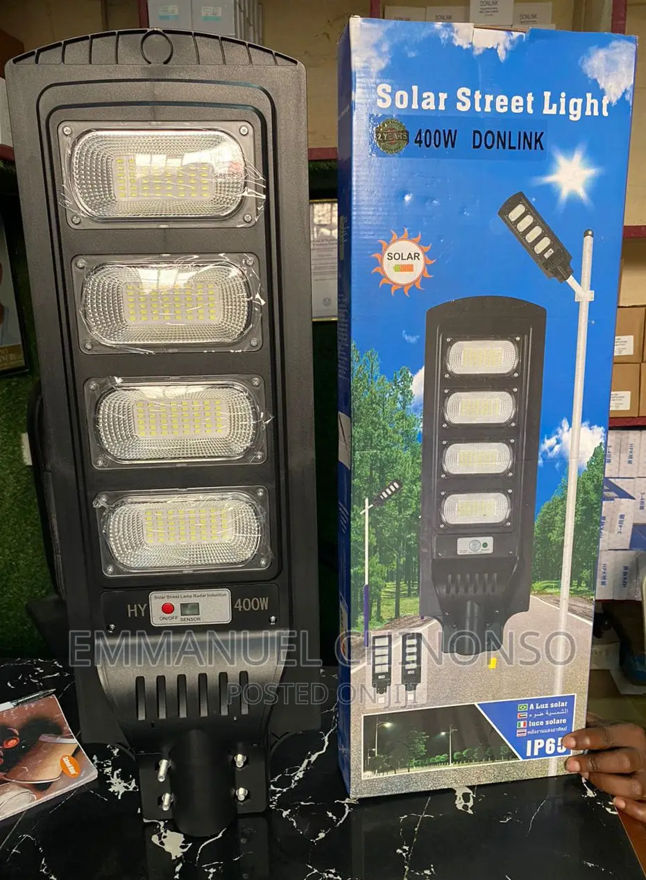 400 Watts Solar Street Light