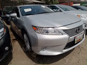Lexus ES 350 FWD 2014 Silver