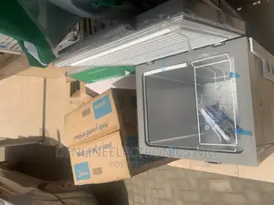 Midea 142liters Chest Freezer