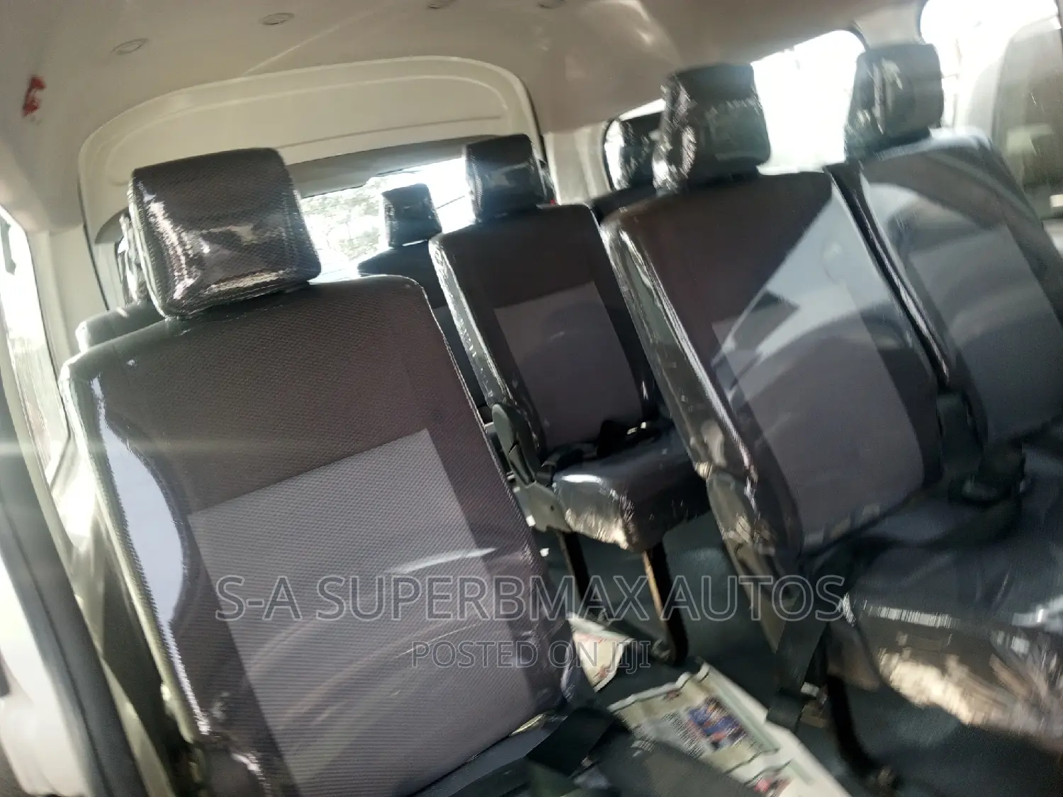 Toyota Grand HiAce 2019 White