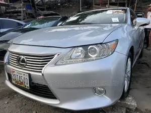 Lexus ES 350 FWD 2013 Silver