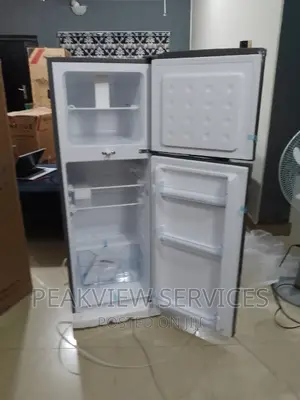 Trending Skyrun Top Freezer Refrigerator With Shelves 138L