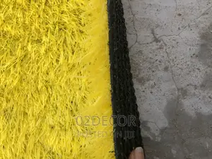 40mm Yellow Grass Rugs