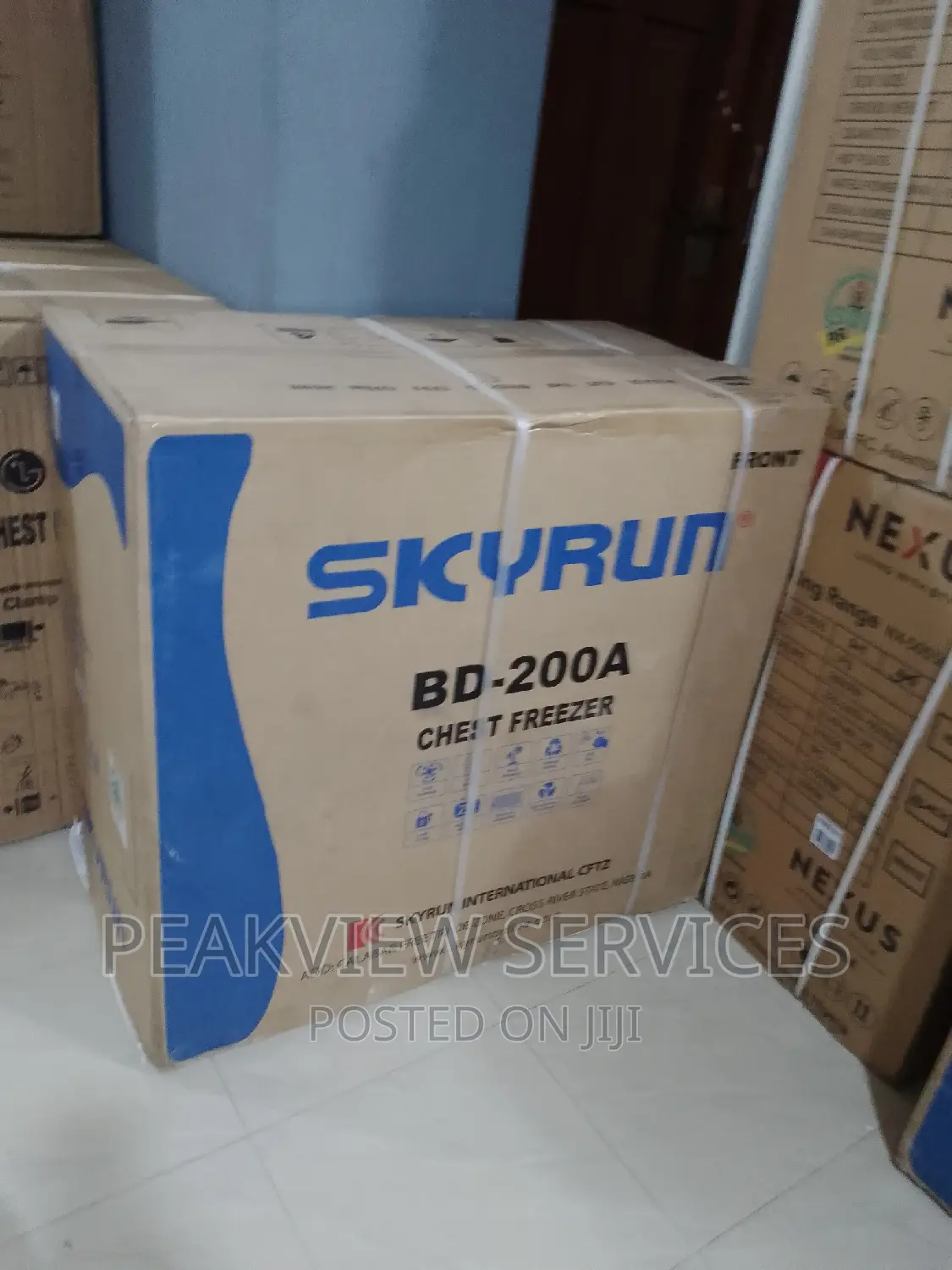 Skyrun 200L Chest Freezer With Key Lock