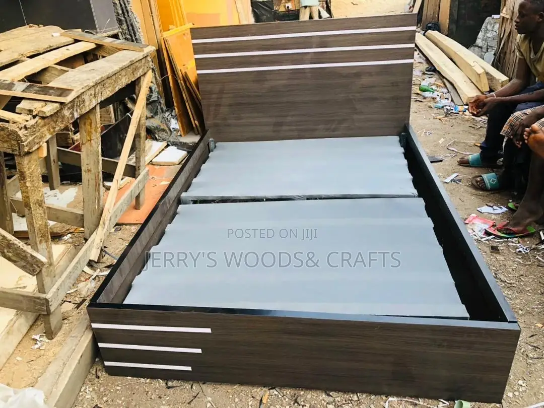 4/Half By 6 Bedframe