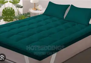 Green Colour Mattress Topper