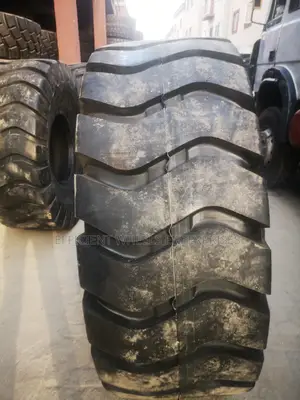 23.5-25 Maxtires Nylon Tubeless