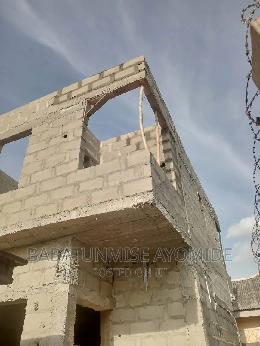 Bricklayer