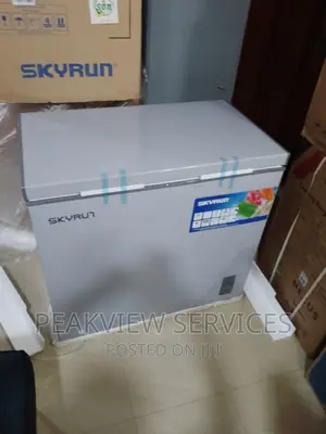 Brand Spanking New Skyrun Chest Freezer With Key Lock (200A)