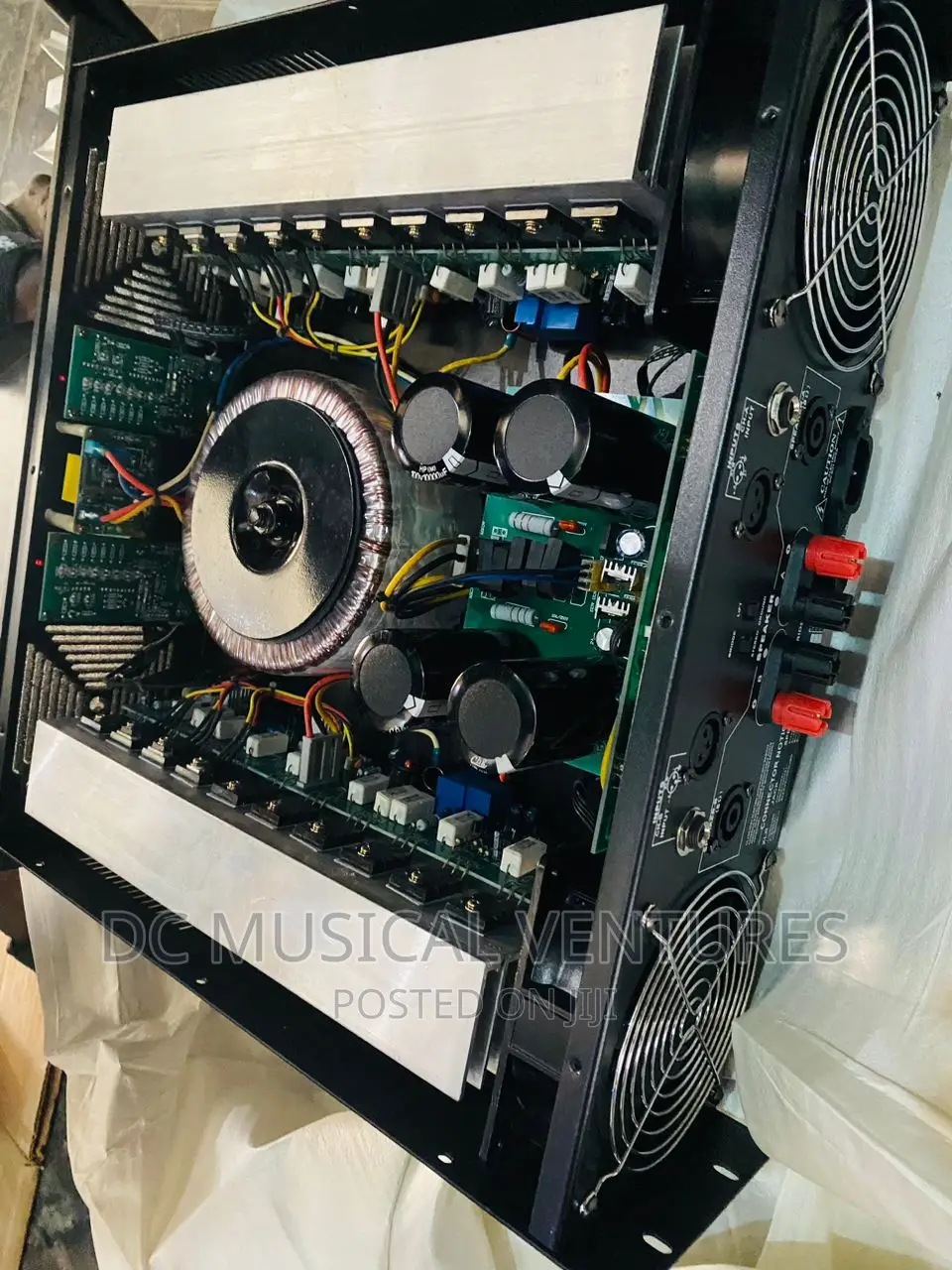 Mackkie Power Amplifier P3 Series
