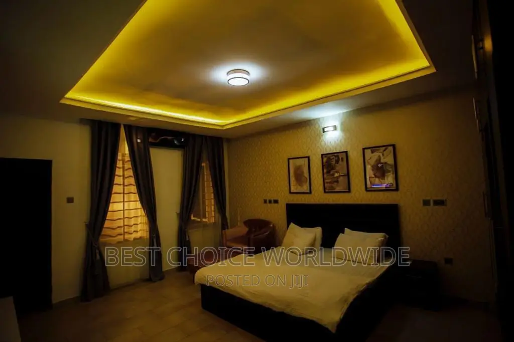 Furnished 3bdrm Duplex in Oluyole Estate for sale