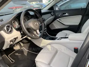 Mercedes-Benz GLA 250 2018 Gray