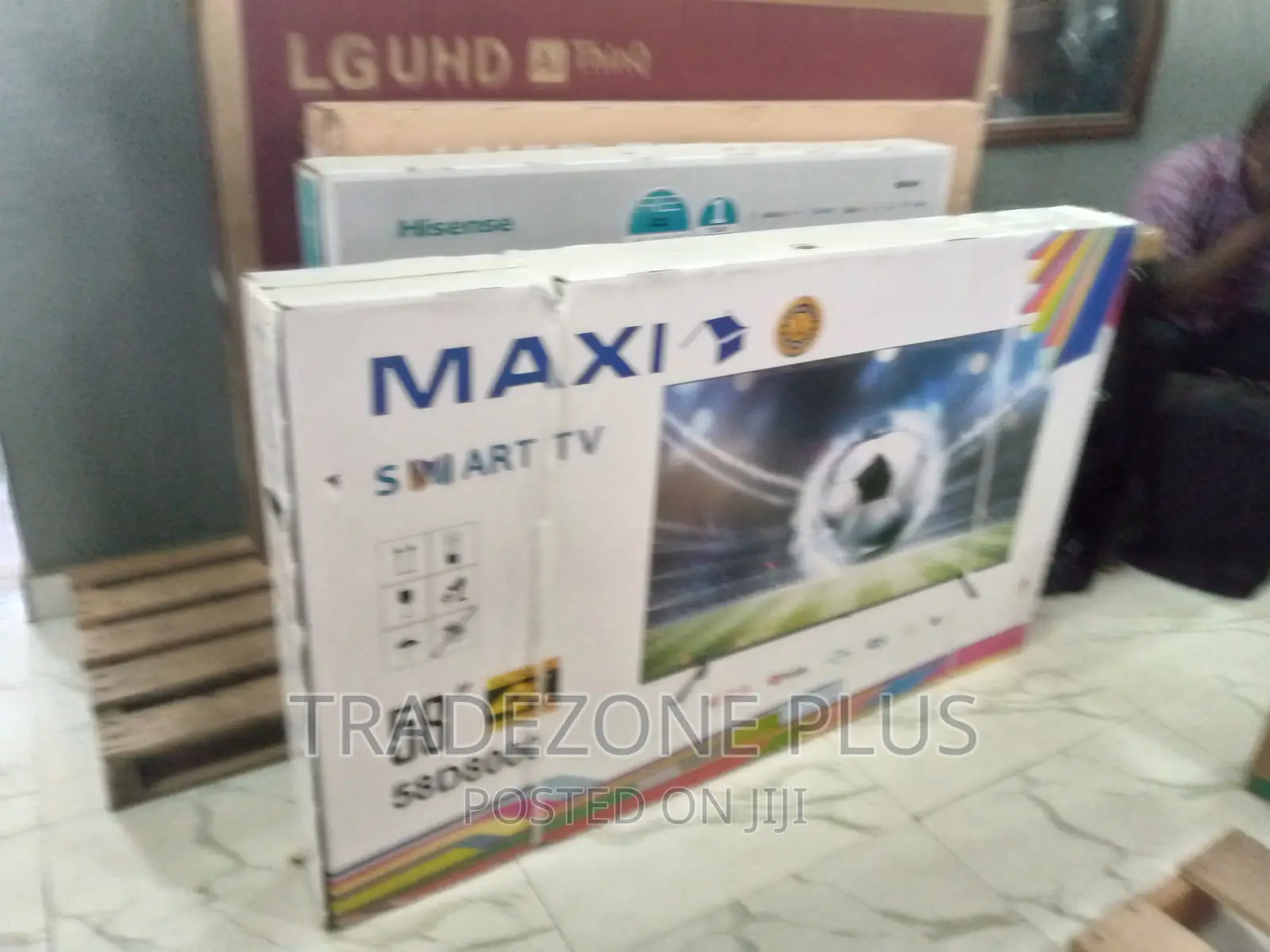 New in Maxi 58'' Smart LED Tv-58d8000