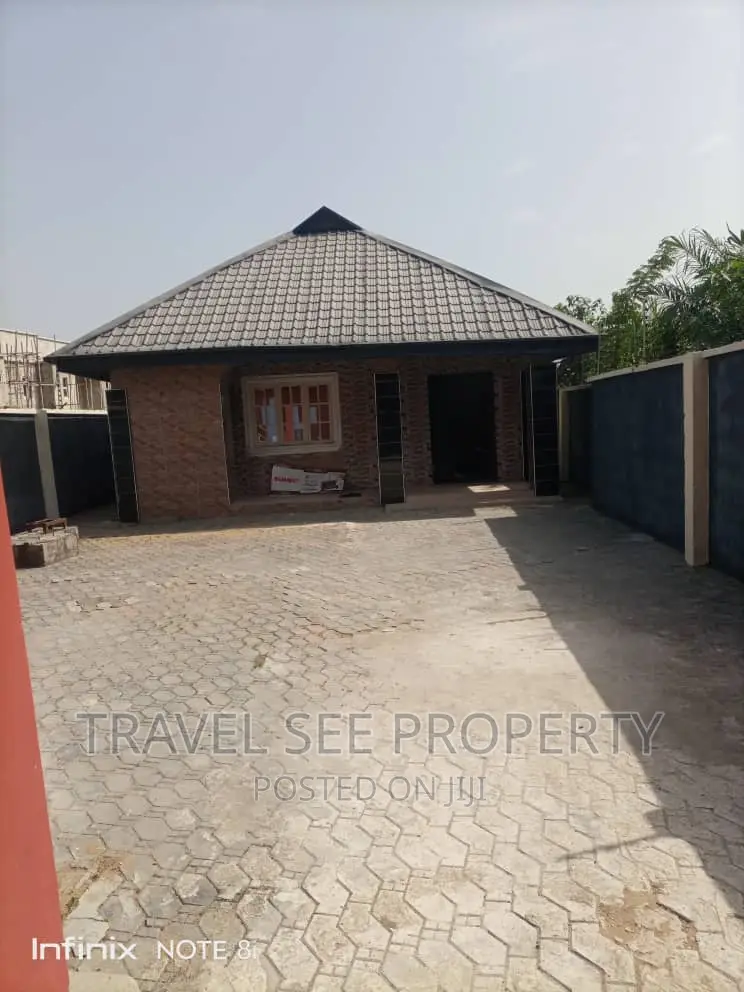 3bdrm Bungalow in Military Estates for sale