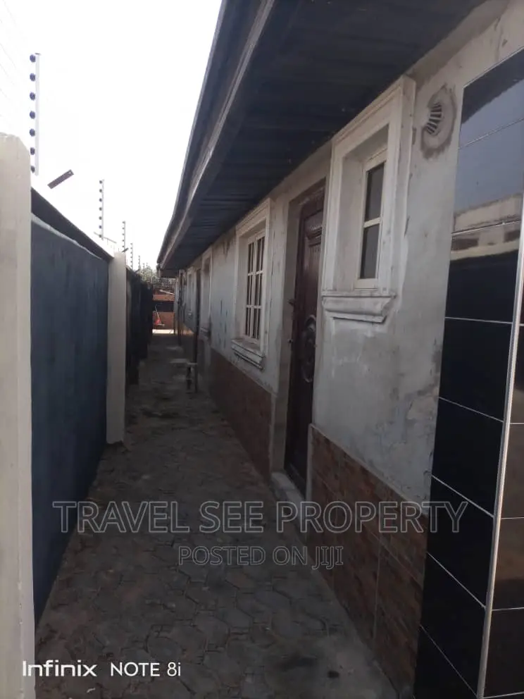 3bdrm Bungalow in Military Estates for sale