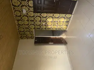 2bdrm Block of Flats in Dawaki for rent