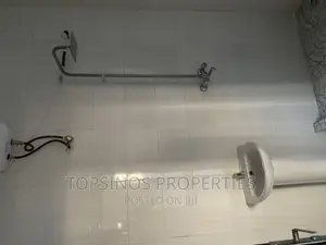 1bdrm Block of Flats in Dawaki for rent