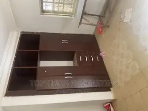 2bdrm Block of Flats in Dawaki for rent