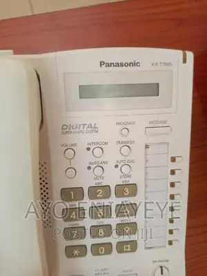 Panasonic Console Kx-T7665 Refurbished