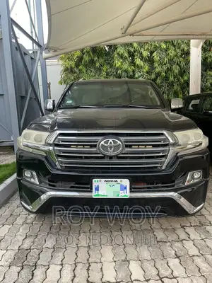 Toyota Land Cruiser 5.7 V8 VXR 2020 Black