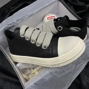 Rick Bowen Shoe