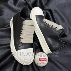 Rick Bowen Shoe