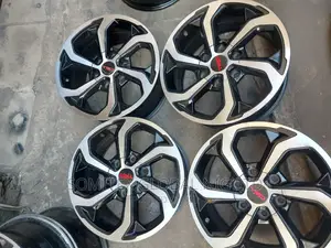 17 Alloyed Rim Toyota Hilux