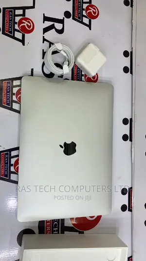 Laptop Apple MacBook Pro 2018 16GB Intel Core I7 SSD 512GB