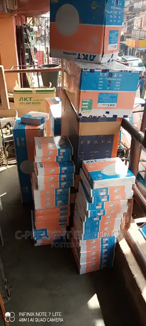 Akt LED Panel Light 18w Surface