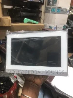 Smart 8ch Touch Screen Wifi 8*25W 7” Bluetooth Wall Amplifie