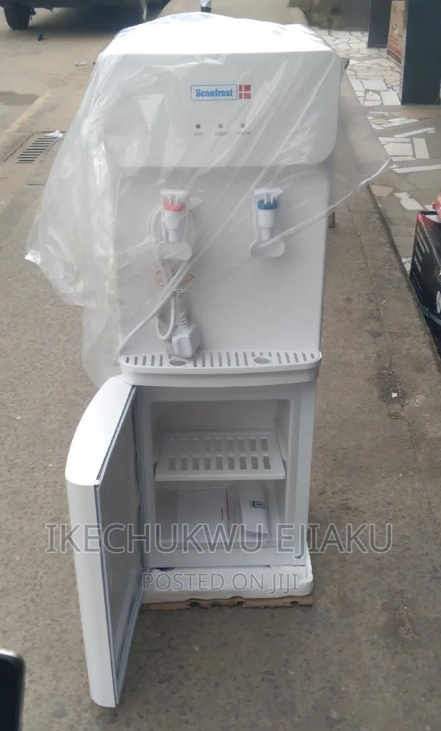 Scanfrost Water Dispenser