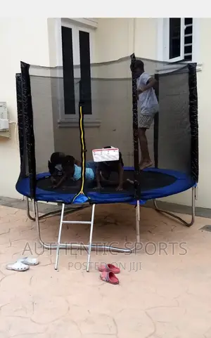 8feet Trampoline With Enclosure and Ladder
