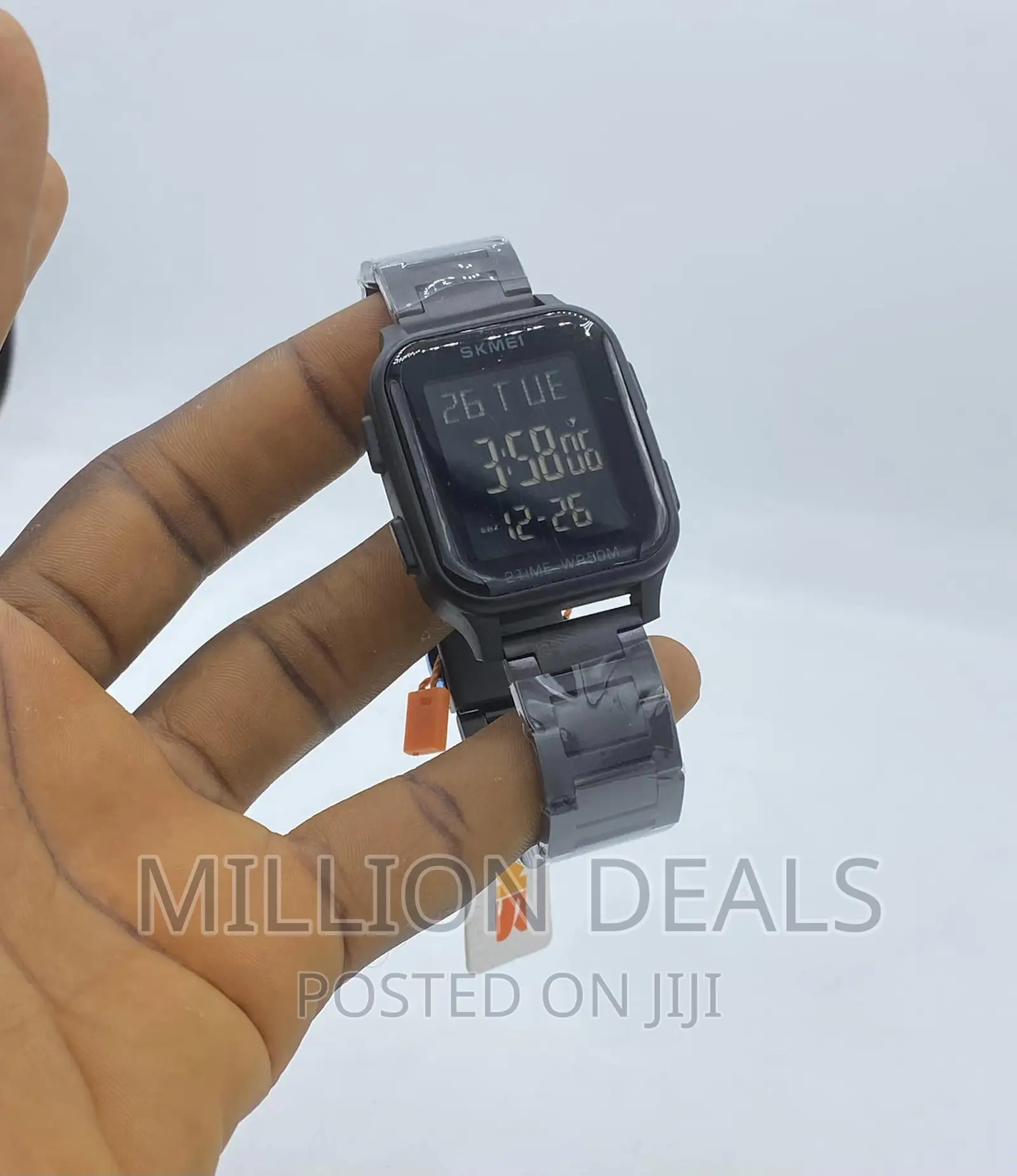 Black Water Resistance Men's Wrist Watch