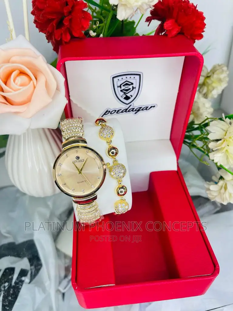 Metal Untarnished Wristwatch