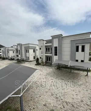 5bdrm Duplex in Wuye for sale