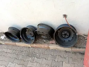 Brandnew Set of Four R17 Wheels