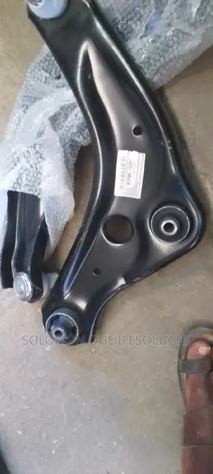 Lower Arm Nissan 010 Model