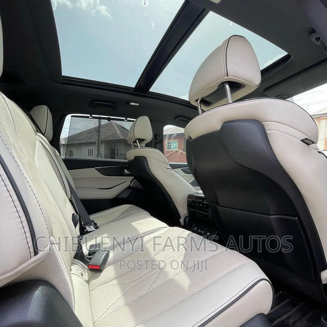 Acura MDX 2023 Gold