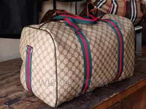 Petson Design Traveling Bag