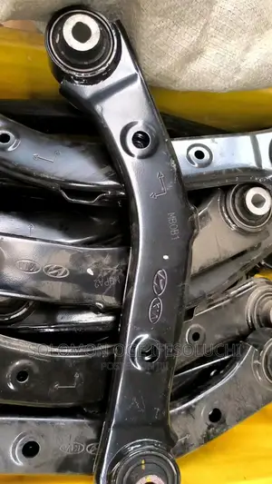 Hyundai Ix35 Tucson Assist Arm Back 014 Model