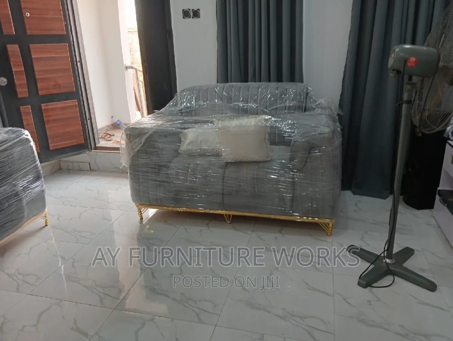 Standard Sets of 7 Sitters Sofas